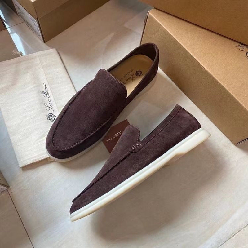 Luxury redefined – timeless sheepskin loafers for the modern man. Italian design
